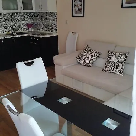 Apartamento Central Carafovo