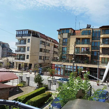 Apartmán Central Carafovo